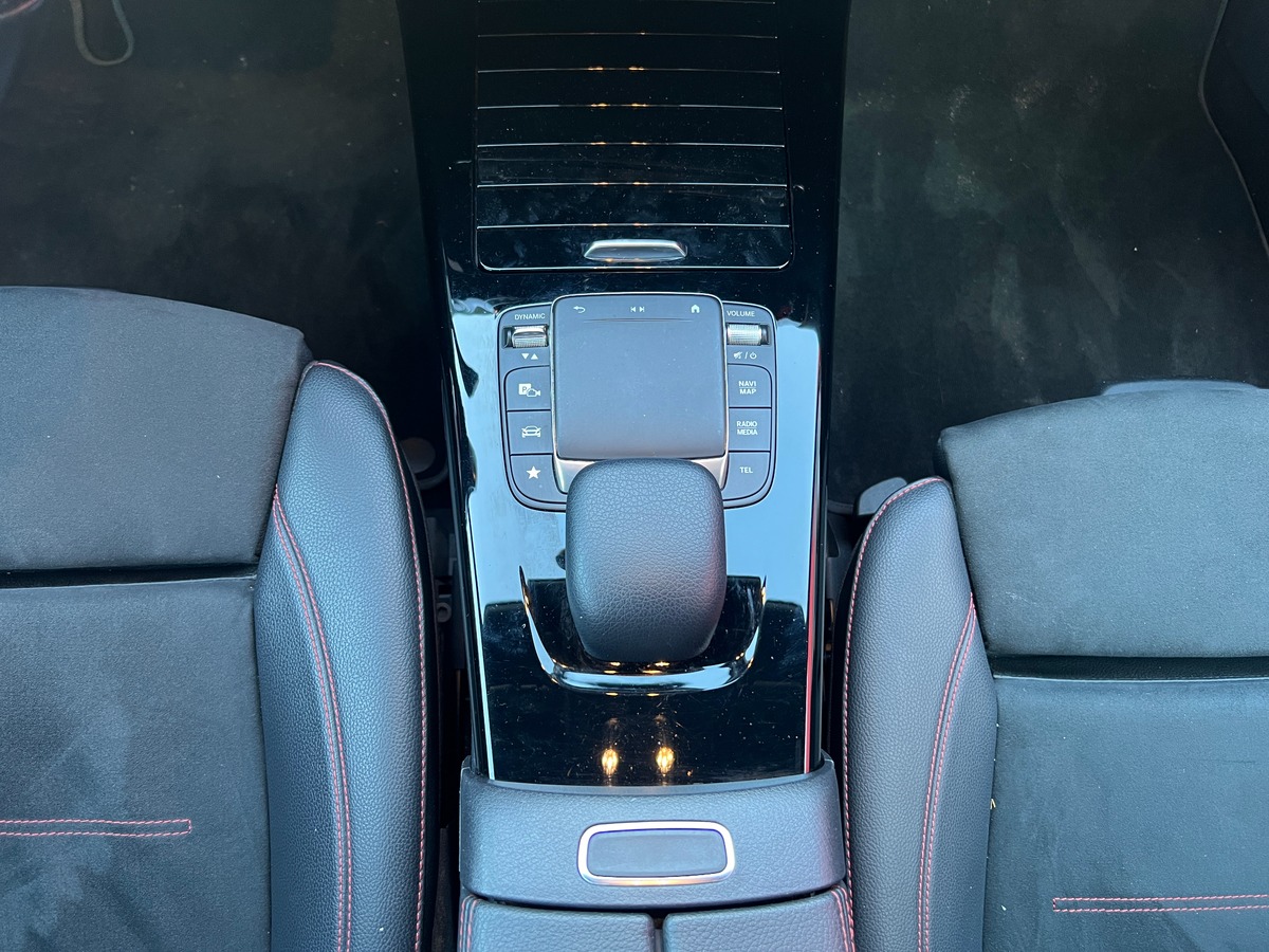 Mercedes-Benz Classe A A200 AMG LINE 163 CH, SUIVI COMPLET MERCEDES