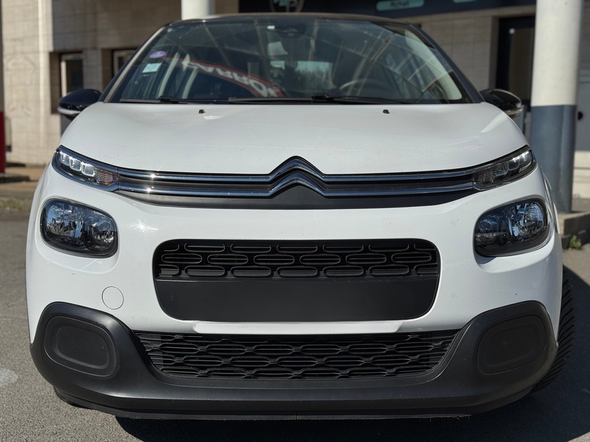 Citroën C3 Phase 3 Shine S&S 110 cv - Carnet d'entretien complet - Courroie changée - Apple Carplay