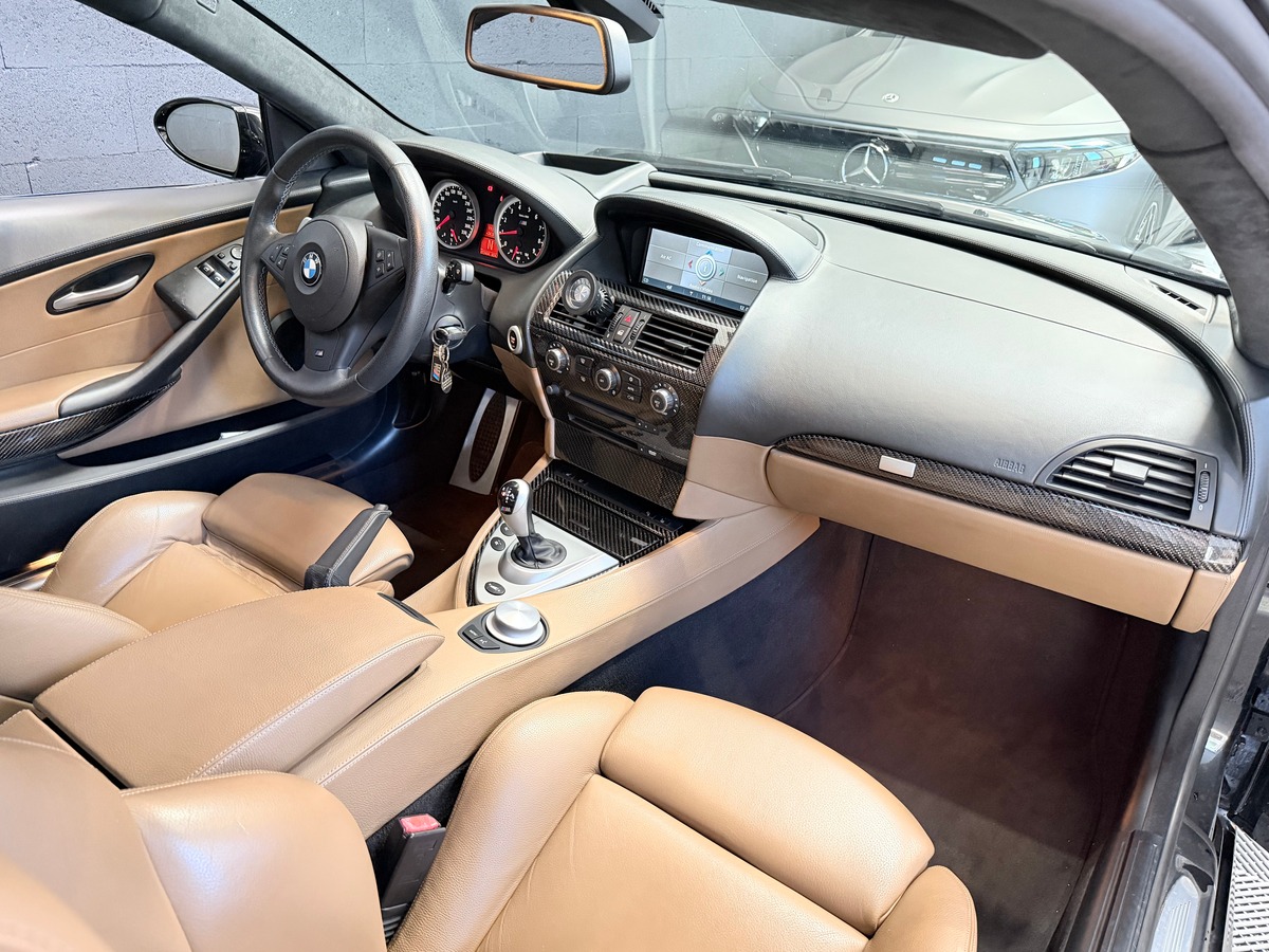 Bmw M6 V10 507 CV SMG7 AKRAPOVIC