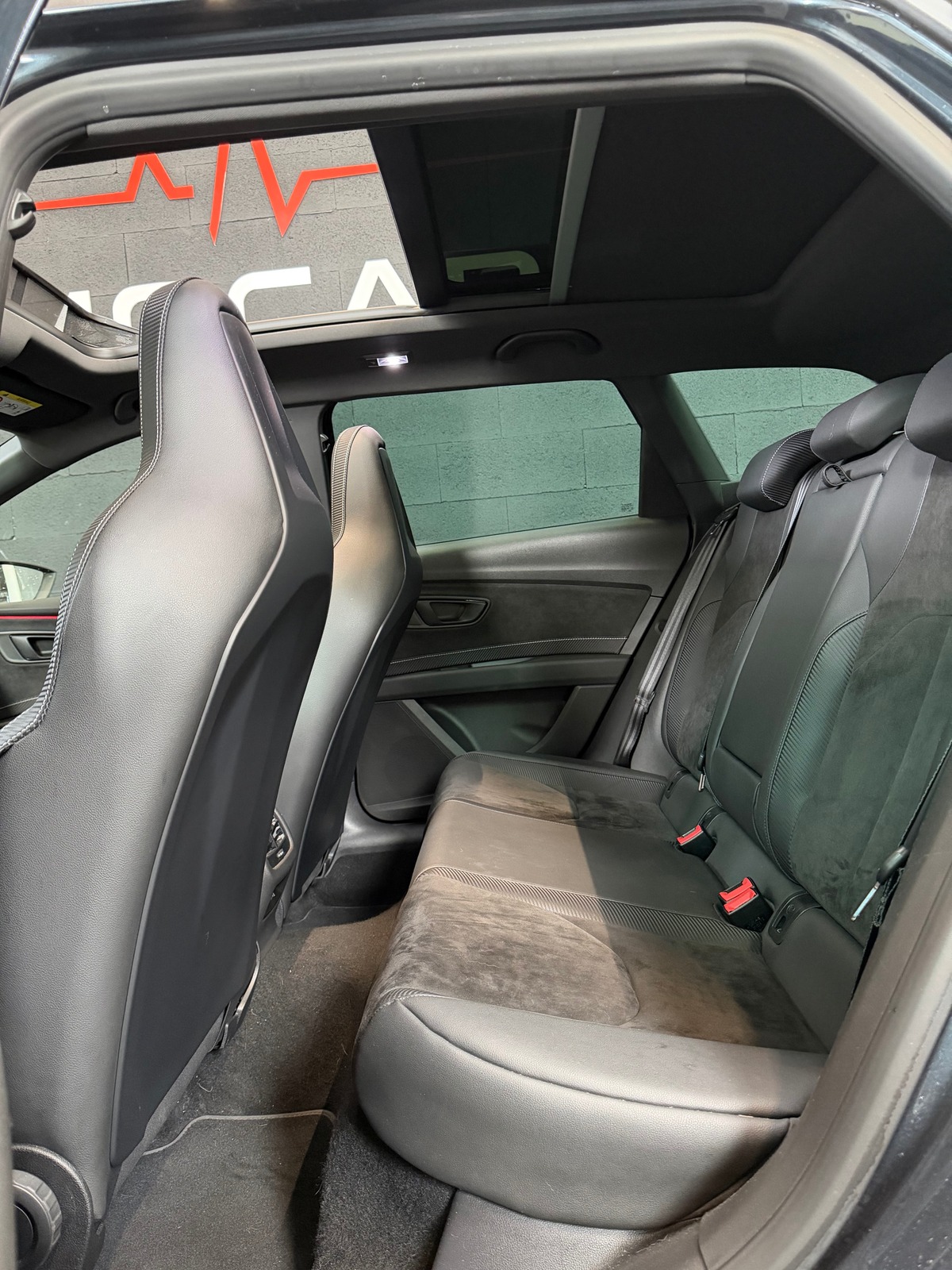 Seat CUPRA LEON ST 4Drive DSG7 300ch BLACK LINE