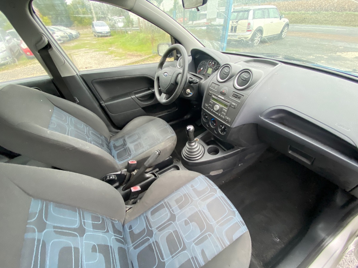 Ford Fiesta 1.3 70cv 126000km