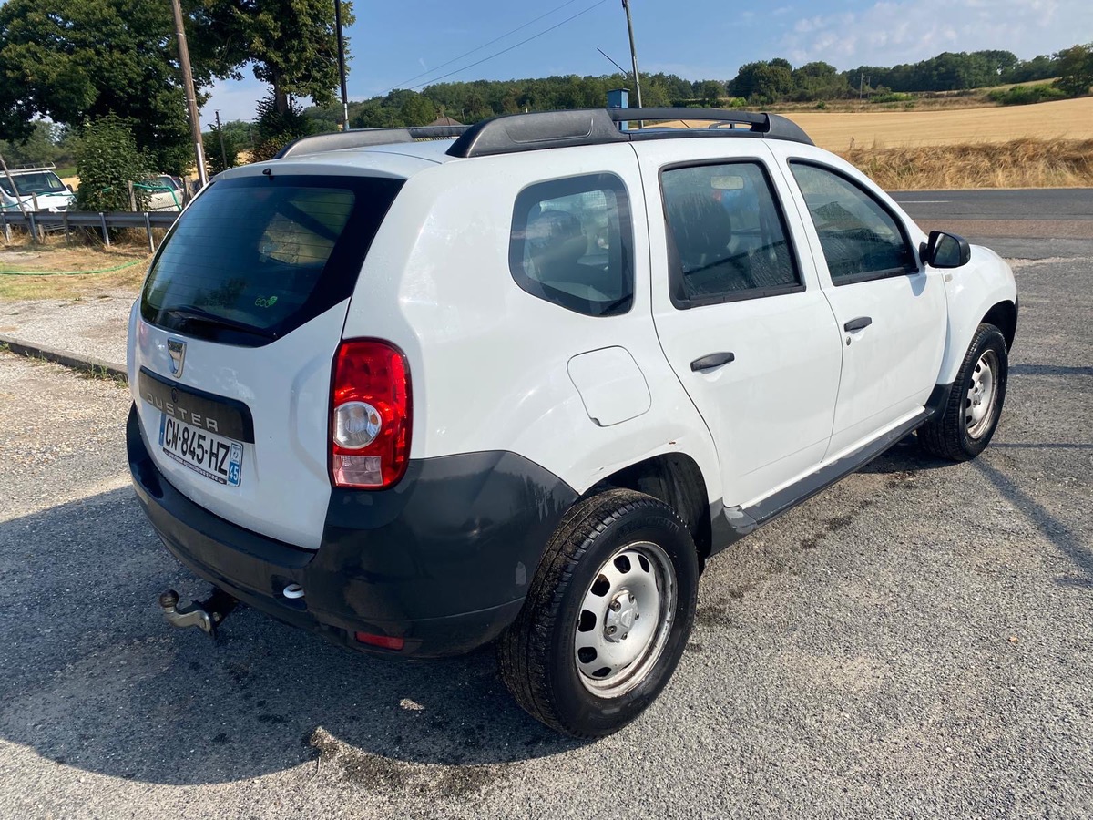 Dacia Duster 1.5 dci 90cv 1ère main bon état 06/2013