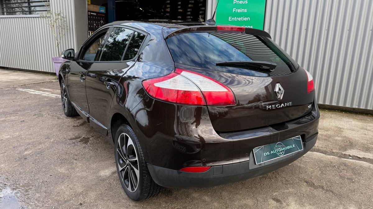 RENAULT Megane III 3 dci 1.6 130 Chx BOSE 162 000 Kms