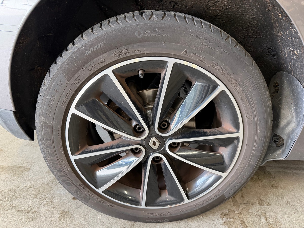 RENAULT Megane Scenic 1.9 dci EDC Bose 1ere Main / Kit distribution Ok