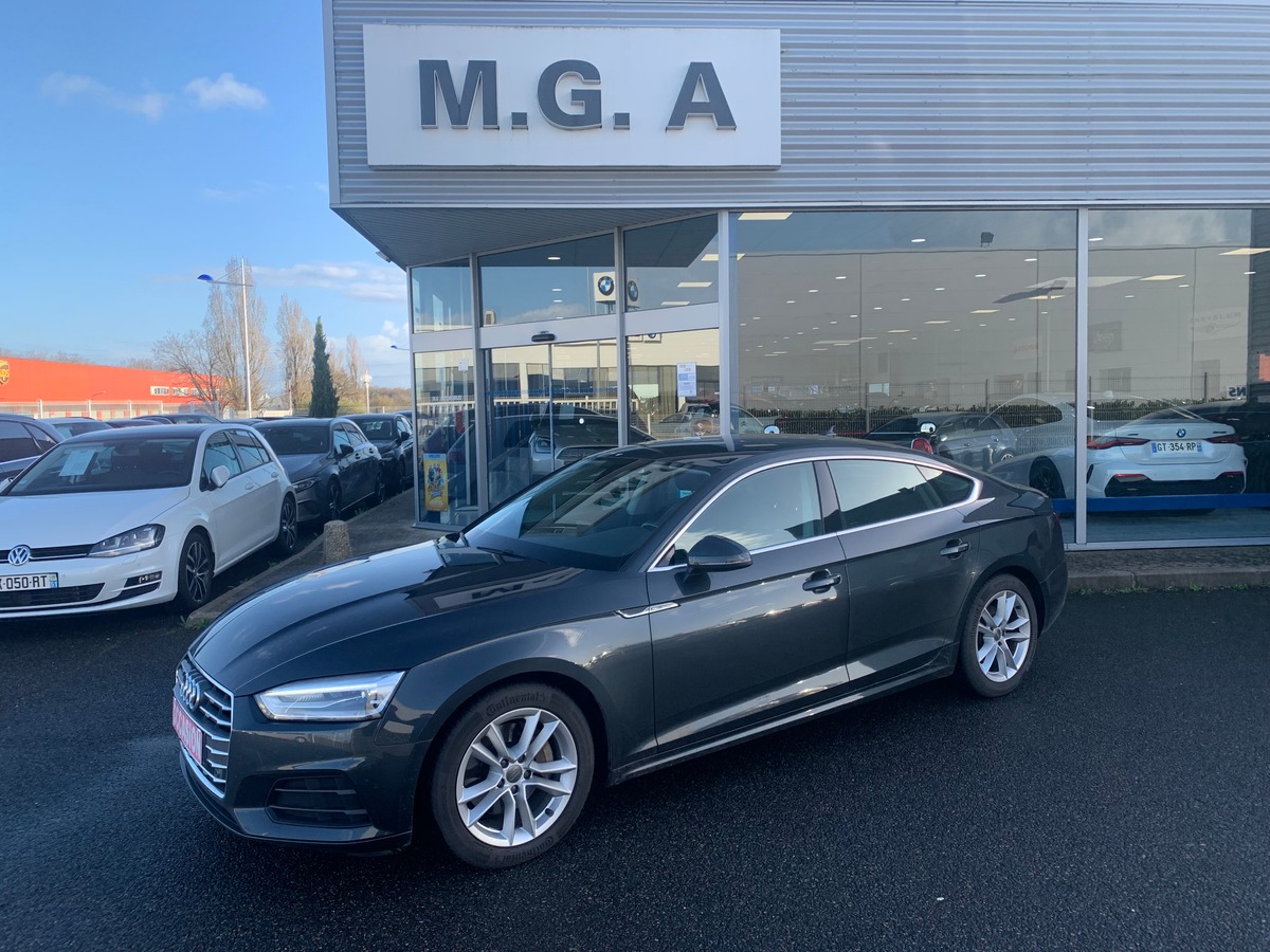 Audi A5 Sportback 190 ch | 2.0 40 | Business line | Régulateur vitesse | Radars avant arriére | GPS