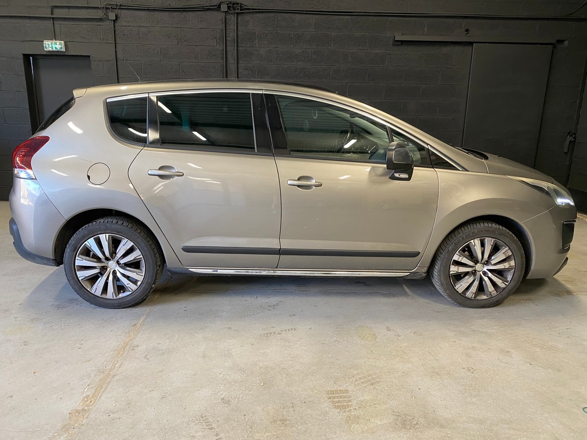 Peugeot 3008 1.6 BlueHDi 120ch EAT6 Allure