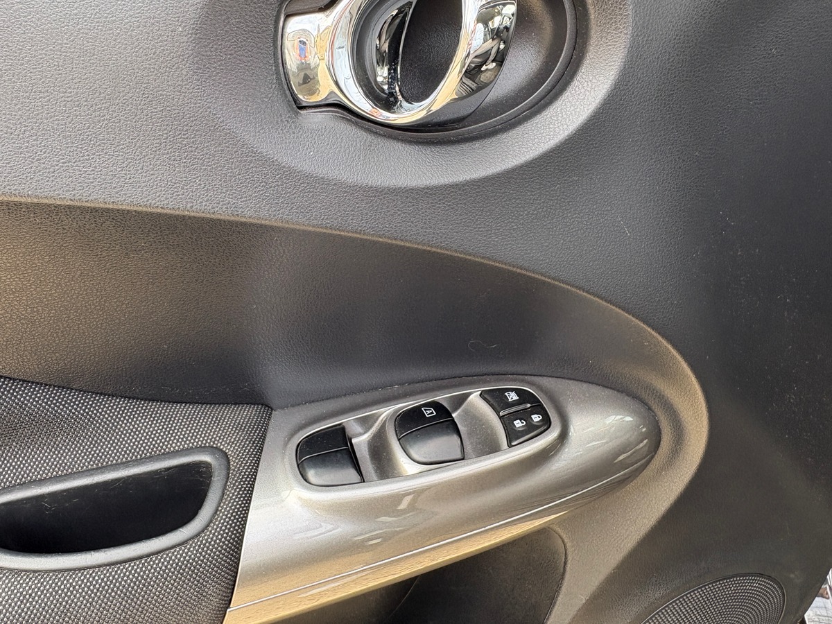 Nissan Juke 1.5 dci - TEKNA - 5CV