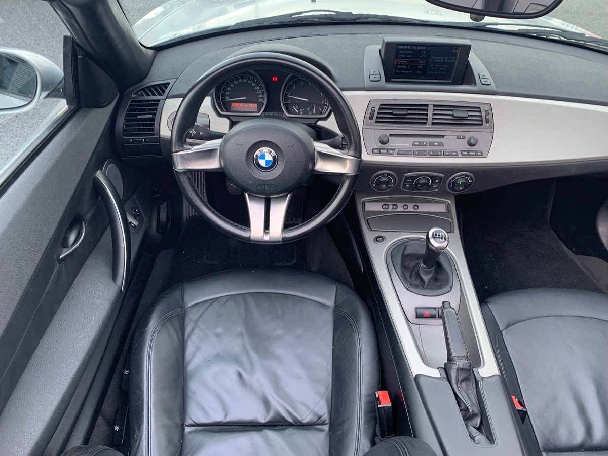 Bmw Z4 231 ch | 3.0L | Roadster | Cuir | GPS | Radar de recul | Climatisation | Pack Nord