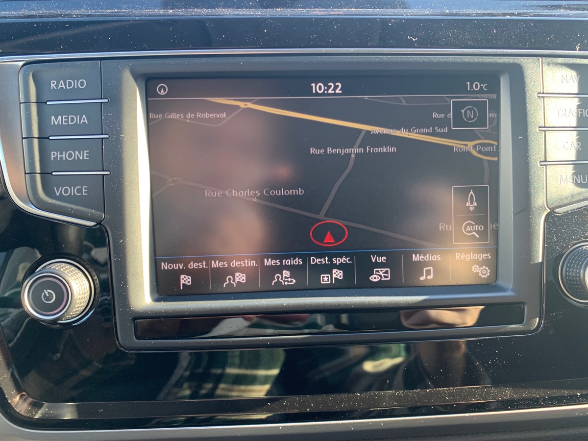 Volkswagen Touran 110 ch | 7 Places | Attelage | GPS | Radar de Stationnement Avant et Arriére