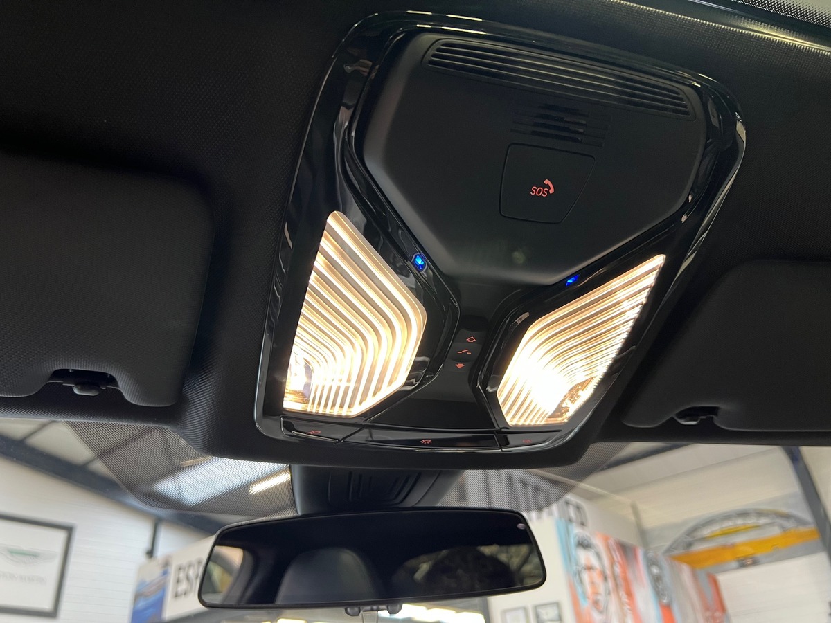 Bmw Série 4 (G22) COUPE 420D 190 M SPORT BVA8 /PORTIMAO BLUE/TOIT PANO/HUD