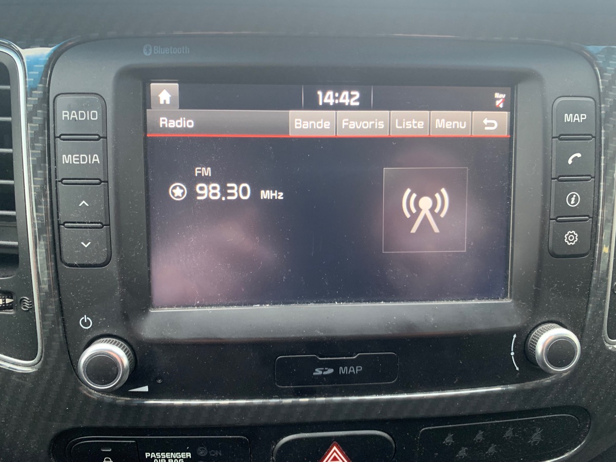 Kia Carens 141 ch | PREMIUM | 7 Places | Phase 2 | Attelage| Toit ouvrant | Caméra de recul | Jantes