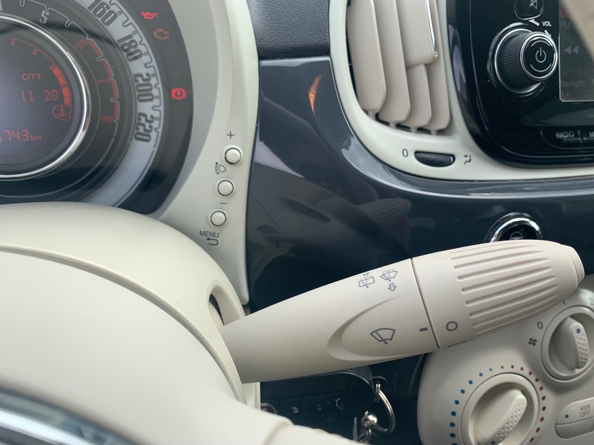 Fiat 500 POP | Kit mains-libres Bluetooth | Régulateur de vitesse| Rétroviseurs électriques