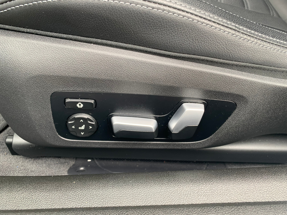 Bmw Série 4 Coupé 374 ch | M440i xDRIVE | Toit ouvrant | Palettes changement vitesses au volant