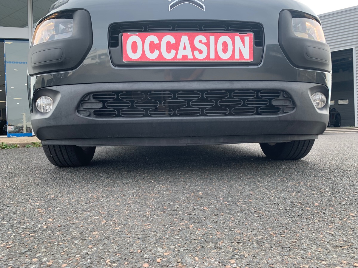 Citroën C4 Cactus 82 ch | Vti | Jantes alliage 16" SQUARE grises | Pack NAVIGATION | Radar de recul