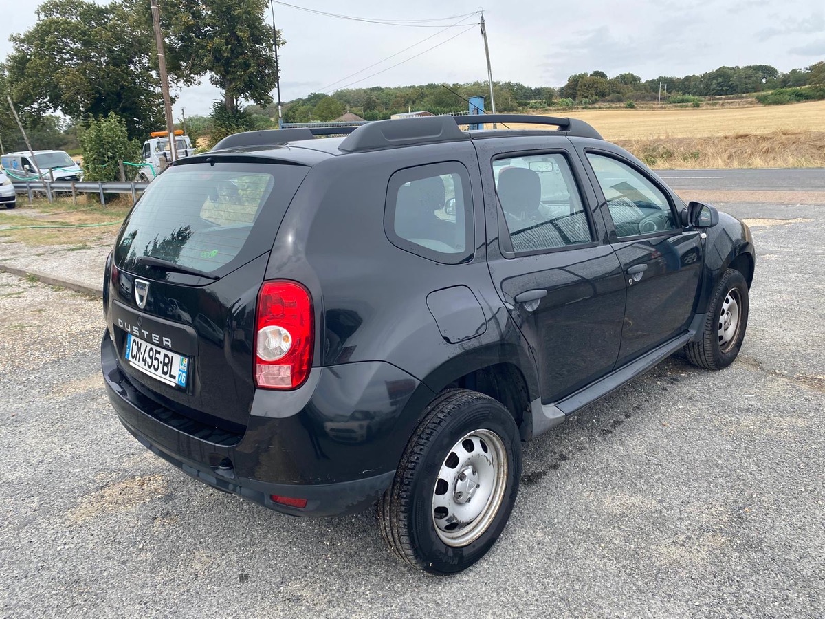 Dacia Duster 1.5 dci 110cv 4x2 1ère main 182005km