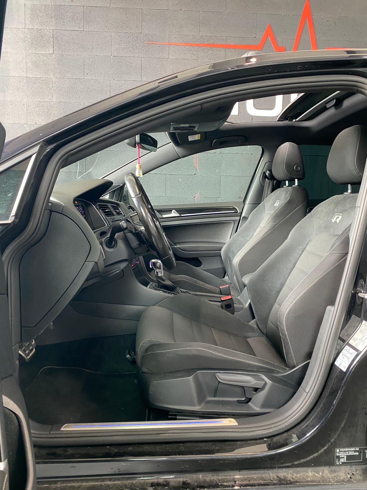 Volkswagen Golf 7 R 2.0 TSi 310 DSG 4 Motion