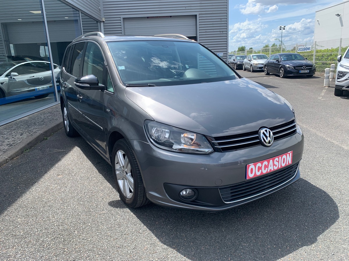 Volkswagen Touran 105 | Match | 7 Places | GPS | Régulateur vitesse | Bluetooth | Toit panoramique