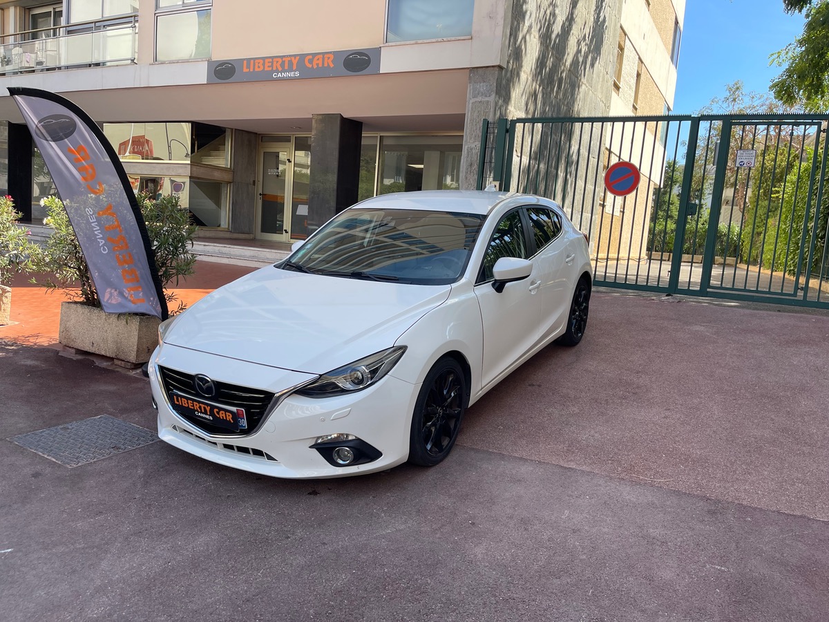 Mazda 3 2.0 120 CV SkyActiv-G / Pack Bose / Jantes Noires