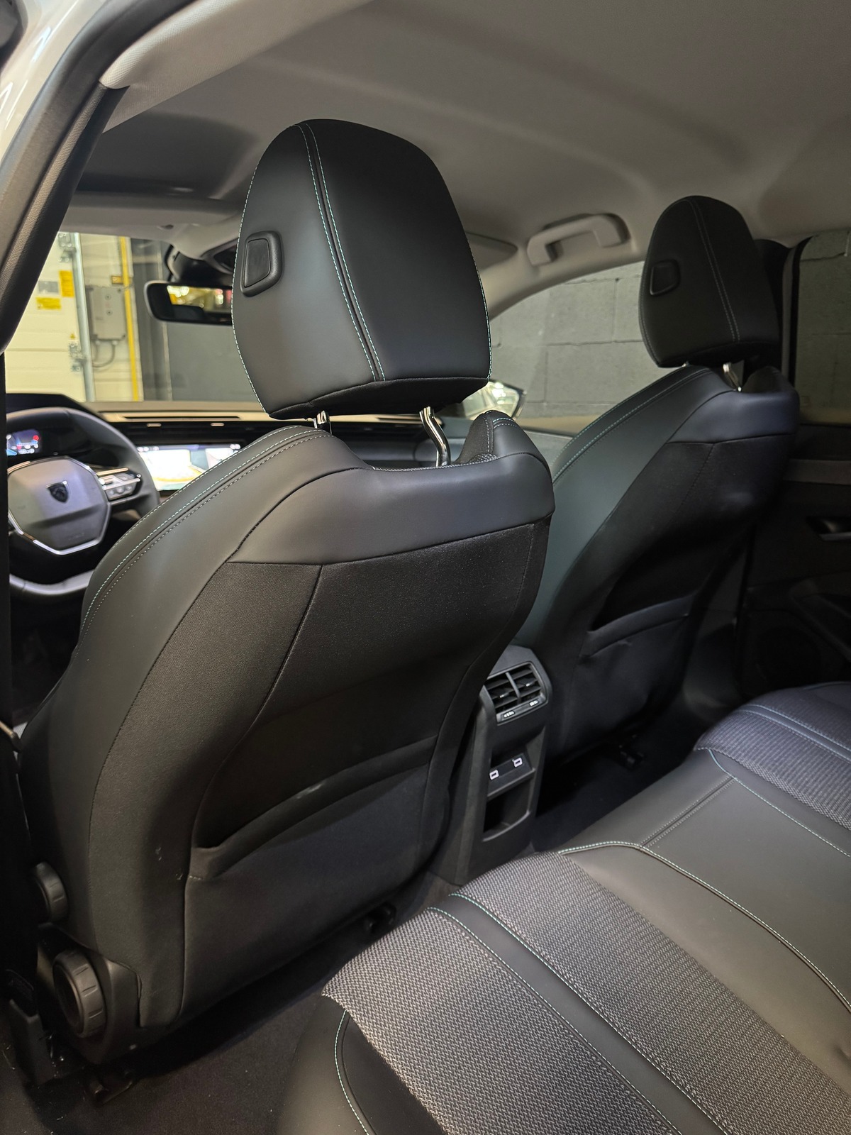 Peugeot 308 1.5 BLUE HDI 130 ALLURE PACK GARANTIE 06/2027