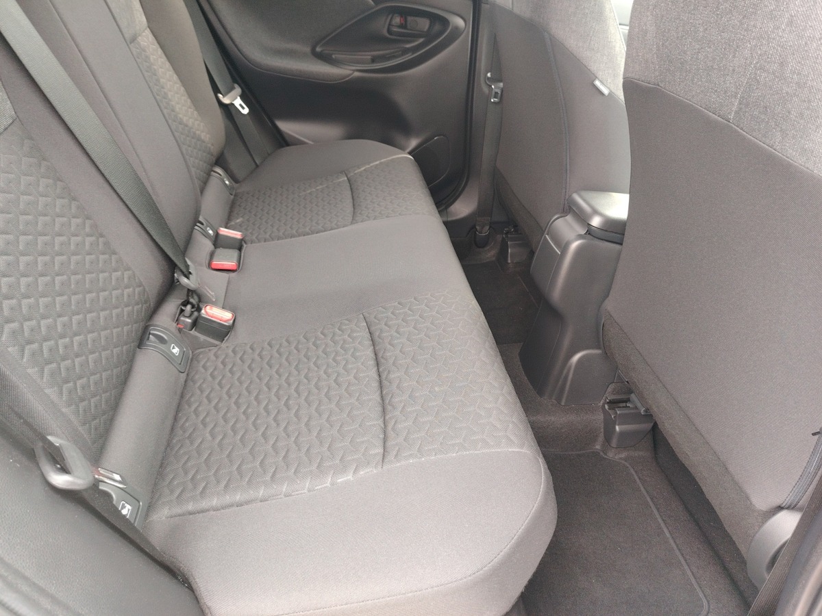Toyota Yaris Cross DESIGN PACK CARGO