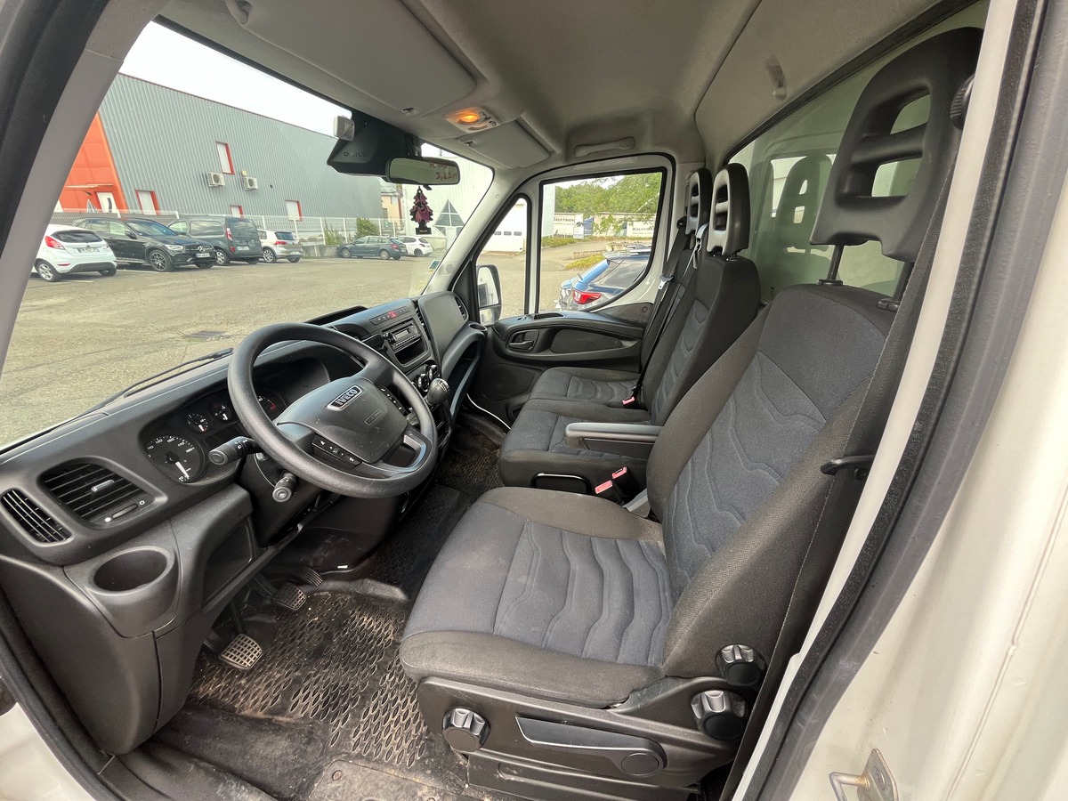 Iveco 35C16H DAILY 2.3 156ch 20M3, HAYON ELECTRIQUE