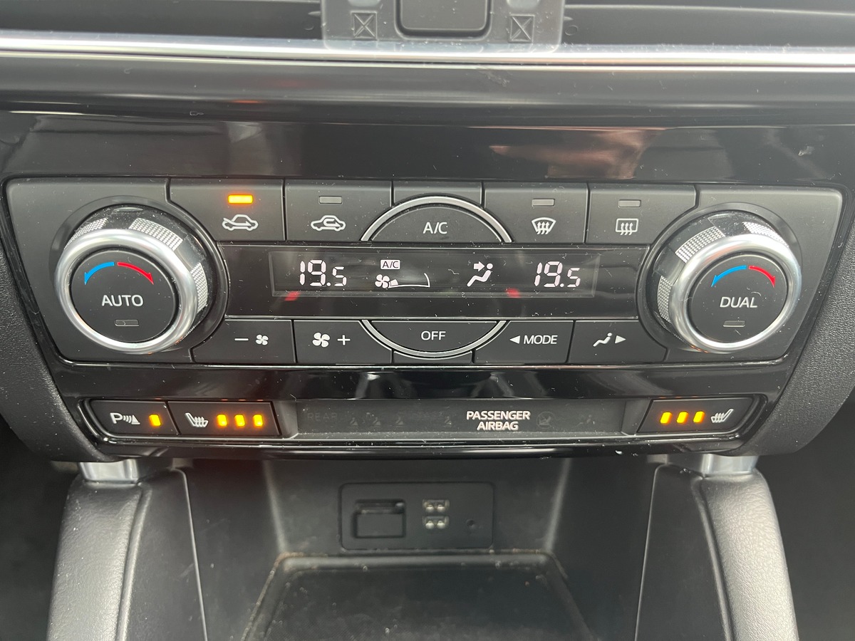 Mazda CX-5 2.2 175ch SELECTION AWD, TOIT OUVRANT, SIEGES CHAUFFANT, ATTELAGE, BOSE