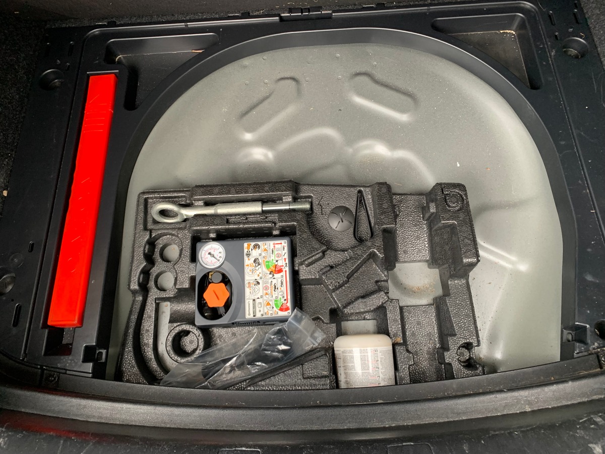 Volvo V40 Cross Country 150 ch | Toit panoramique | Cuir | GPS | Régulateur de vitesse