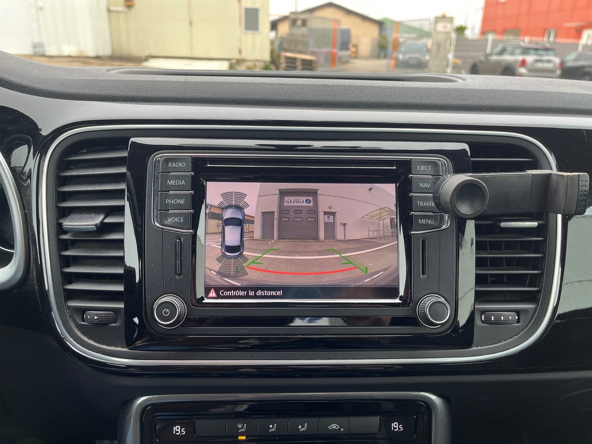 Volkswagen Beetle 1.2 TSI 105ch Coccinelle, Suivi complet, CarPlay, Caméra de recul, GPS