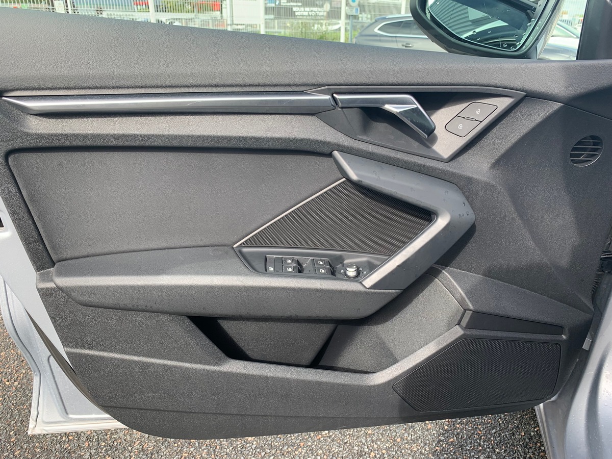 Audi A3 Sportback 150 ch | DESIGN LUXE | Garantie jusqu'au 01/04/2026 | Système d'accès sans clé