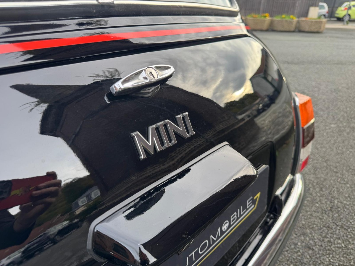 Mini Mini 1000cc 30eme anniversaire "Jet black"