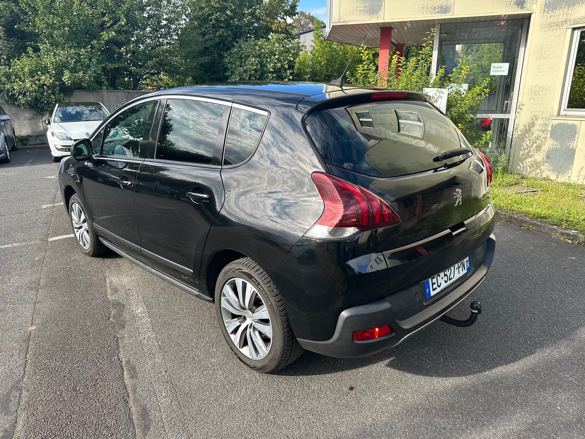 Peugeot 3008 1.6 HDI 120 CV allure 1er main en 4XCBL