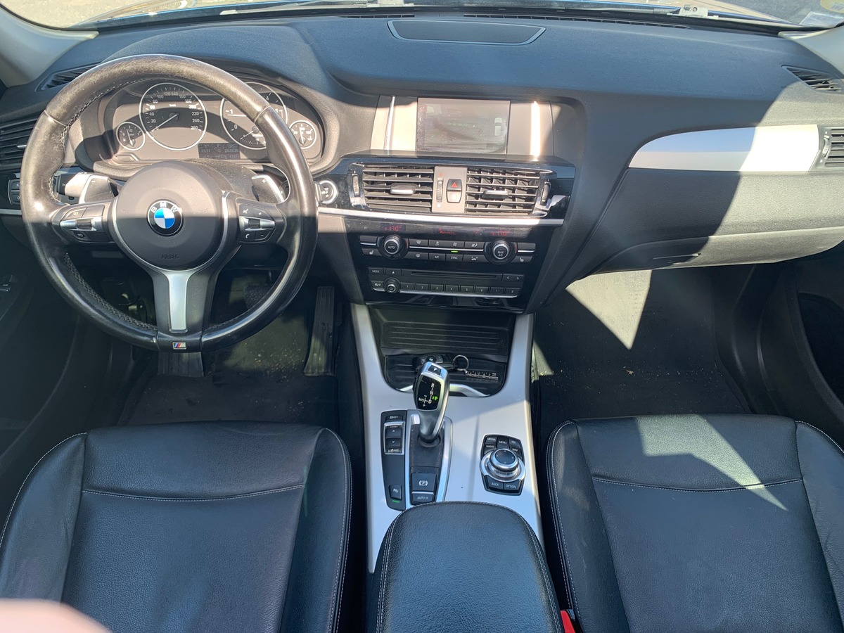 Bmw X3 150 ch | Lounge plus | Toit ouvrant panoramique | Caméra de recul | Régulateur de vitesse