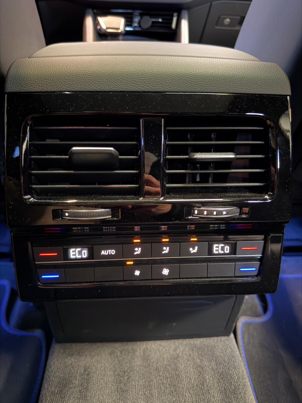 Volkswagen Touareg R eHybrid 462 ch 4Motion 1ère Main