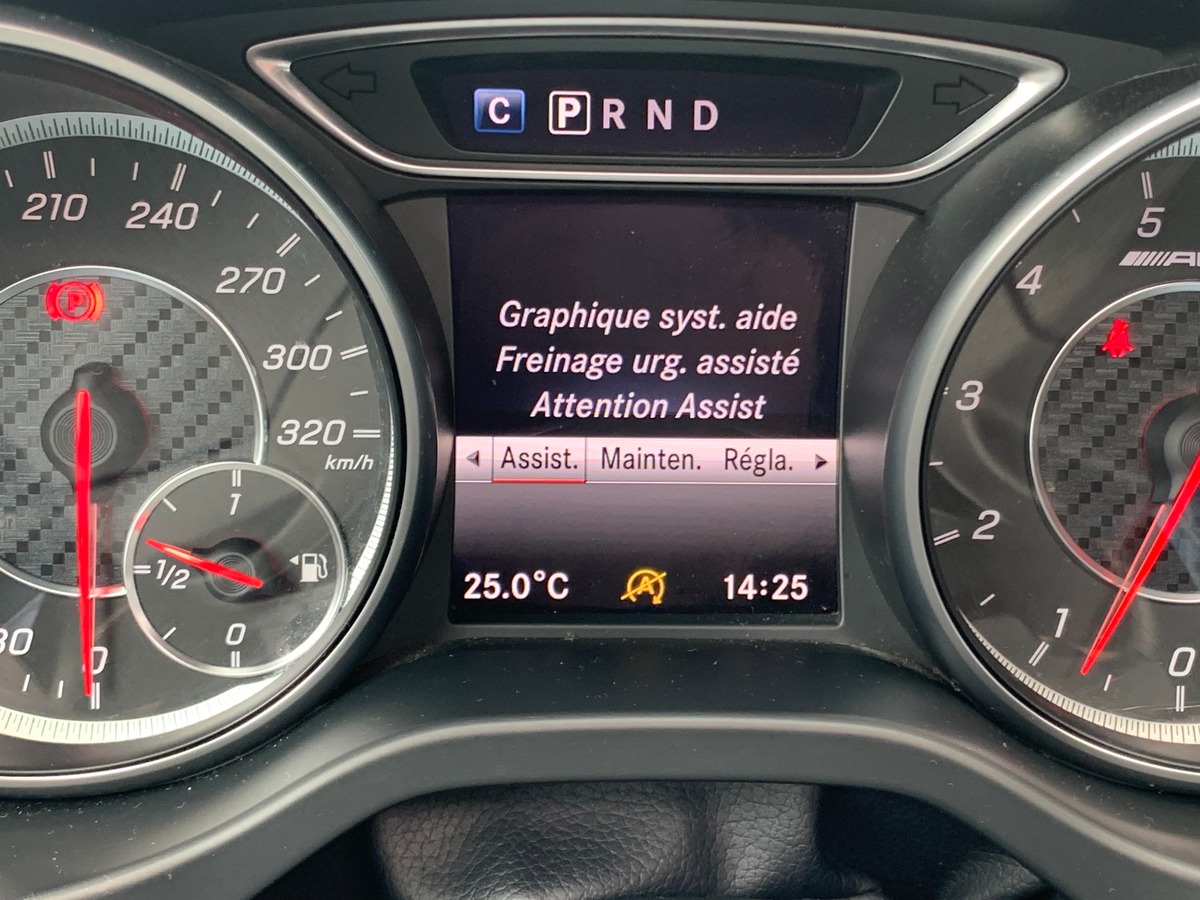 Mercedes-Benz CLA 380 ch | 45 | Toit ouvrant | Apple car play | Caméra recul | Régulateur de vitesse