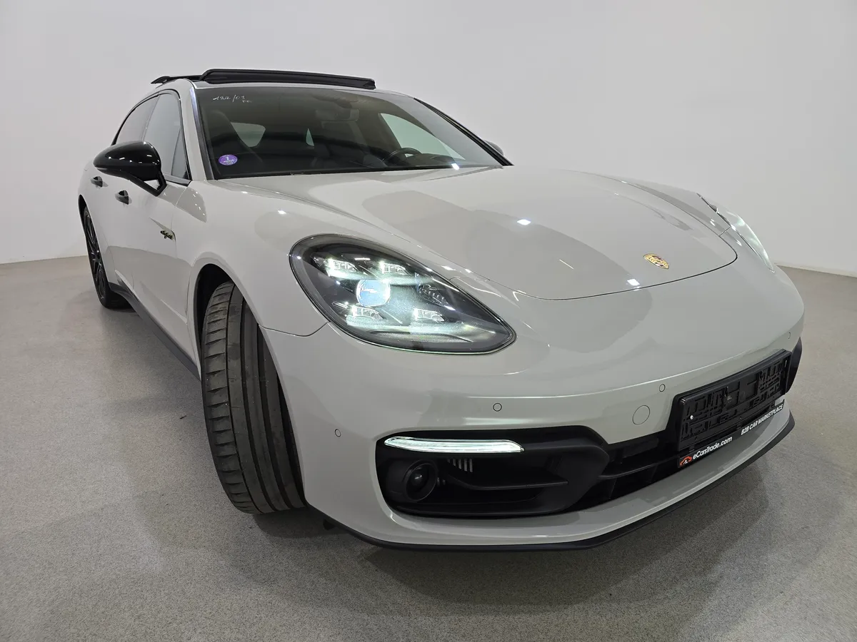 Porsche Panamera 4 S E HYBRID SPORT TURISMO