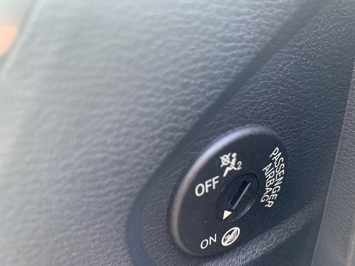 Bmw X1 X DRIVE | GPS Cartographique | Sellerie Tissu/Alcantara | Radar de stationnement AR.