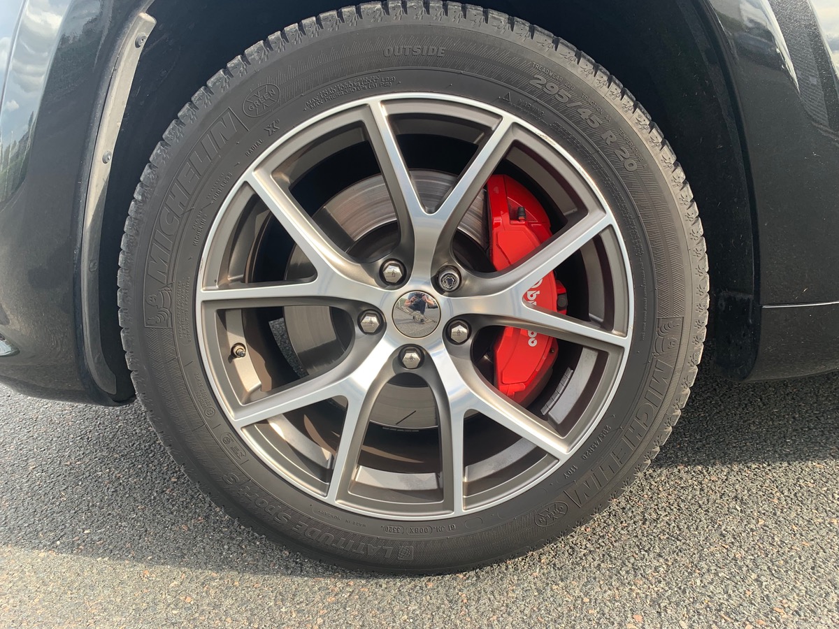 Jeep Grand Cherokee 468 ch | SRT | Attelage amovible | GPS | Caméra de recul