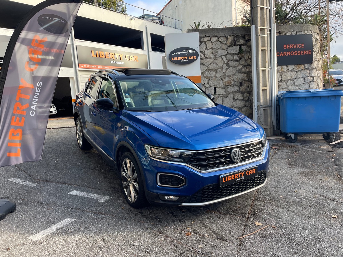 Volkswagen T-Roc 2.0 TSI 190 CV 4MOTION/ Toit Ouvrant / Carplay / Virtual /Finition Carat