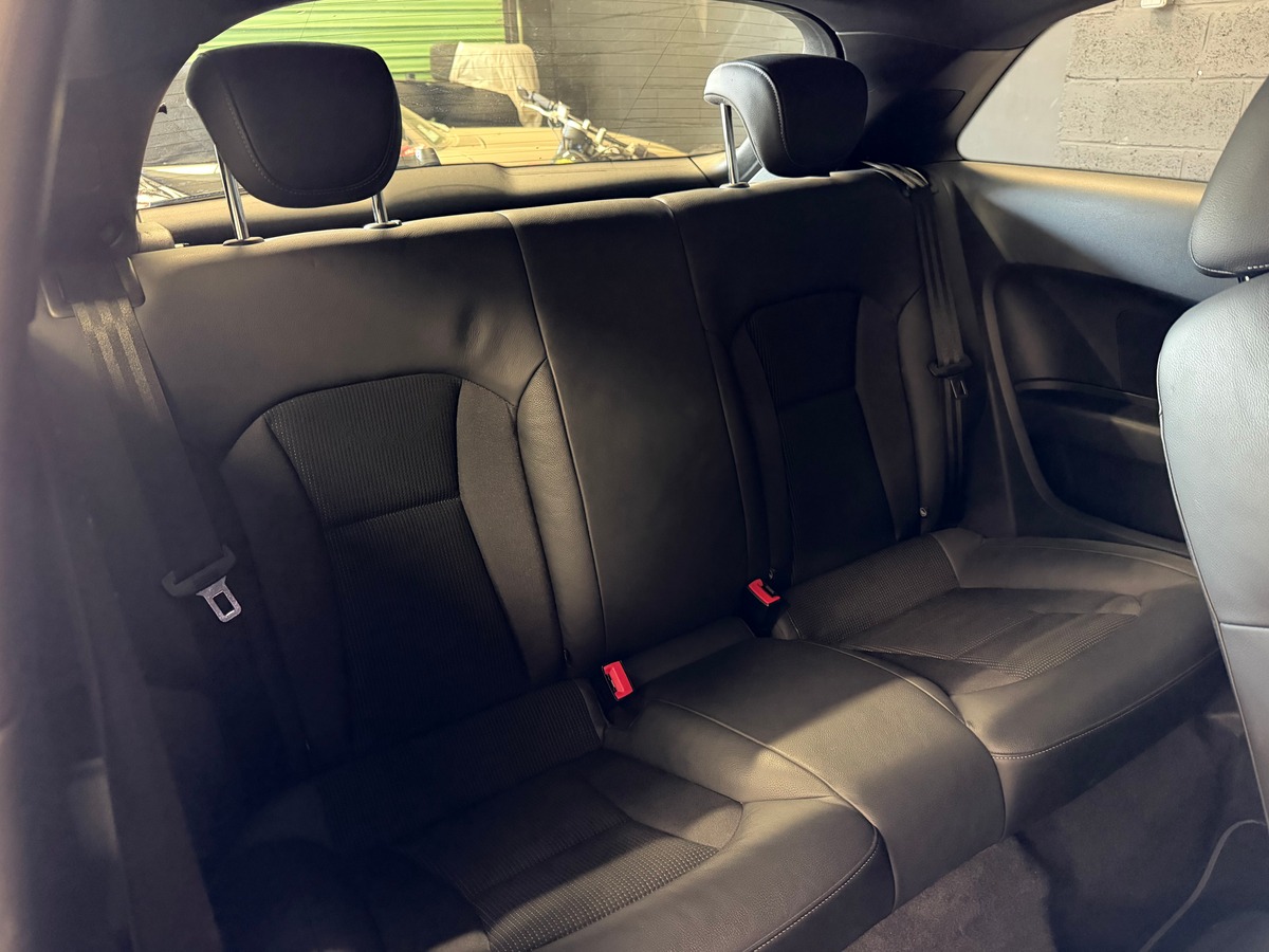 Audi A1 1.4 tfsi 185CH S line S tronic