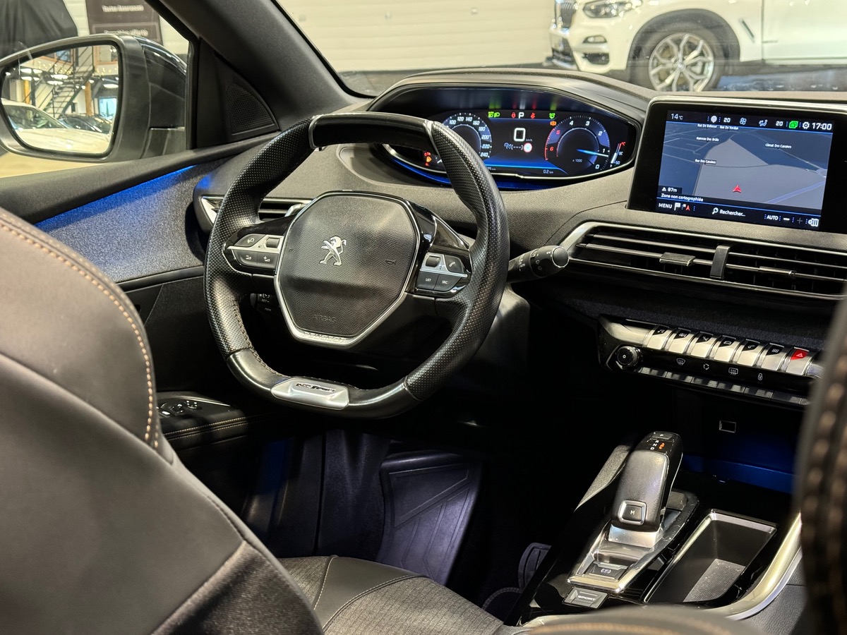 Peugeot 5008 2.0 BLUE HDi EAT8 180CV GT LINE 1ERE MAIN CARPLAY / ATTELAGE