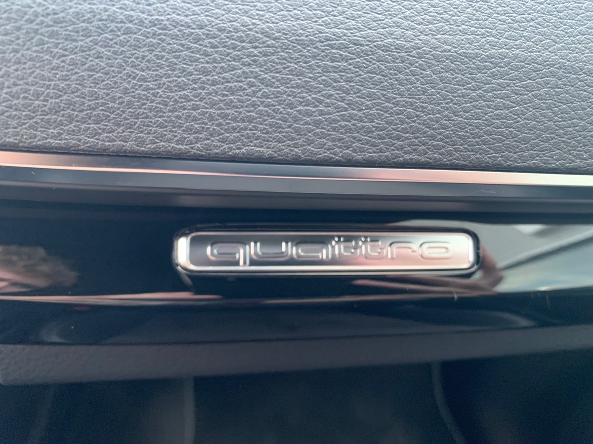 Audi Q5 190 ch | S-Line | Virtual Cockpit | Coffre assisté électriquement | Caméra de recul