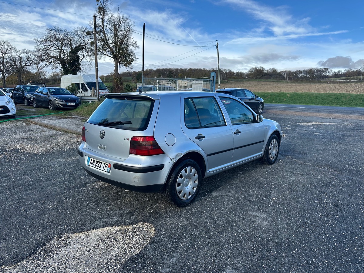 Volkswagen Golf 1.9 tdi 100cv dispos immédiatement ✅ 1990euros