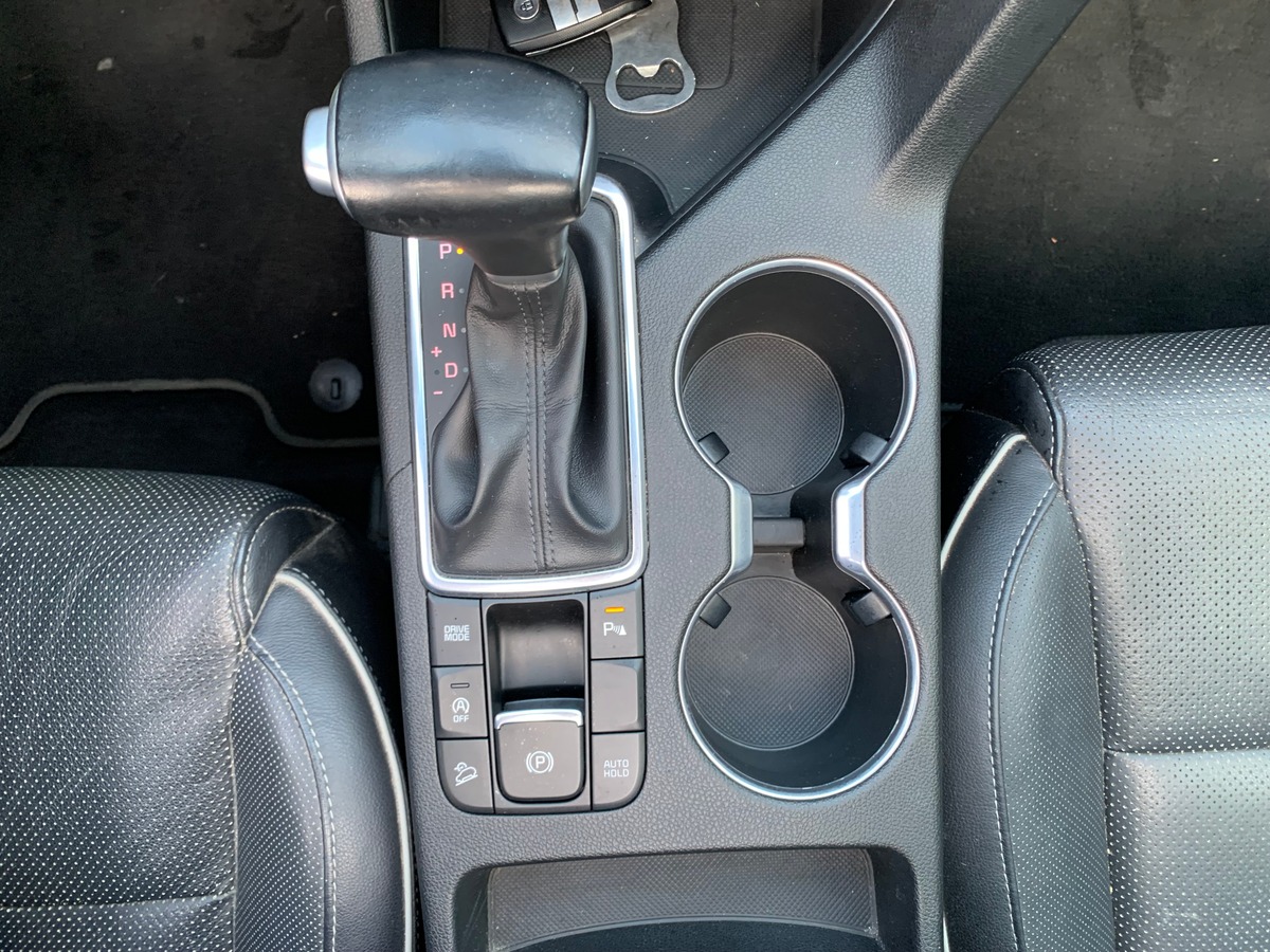 Kia Sportage 141 | GT LINE | Toit ouvrant panoramique | Caméra de recul | GPS | Régulateur vitesse