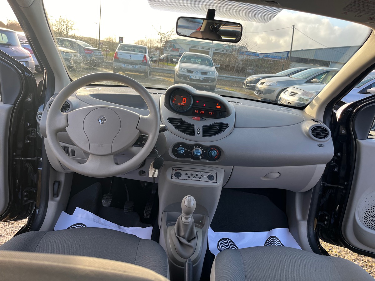 RENAULT Twingo 1.2