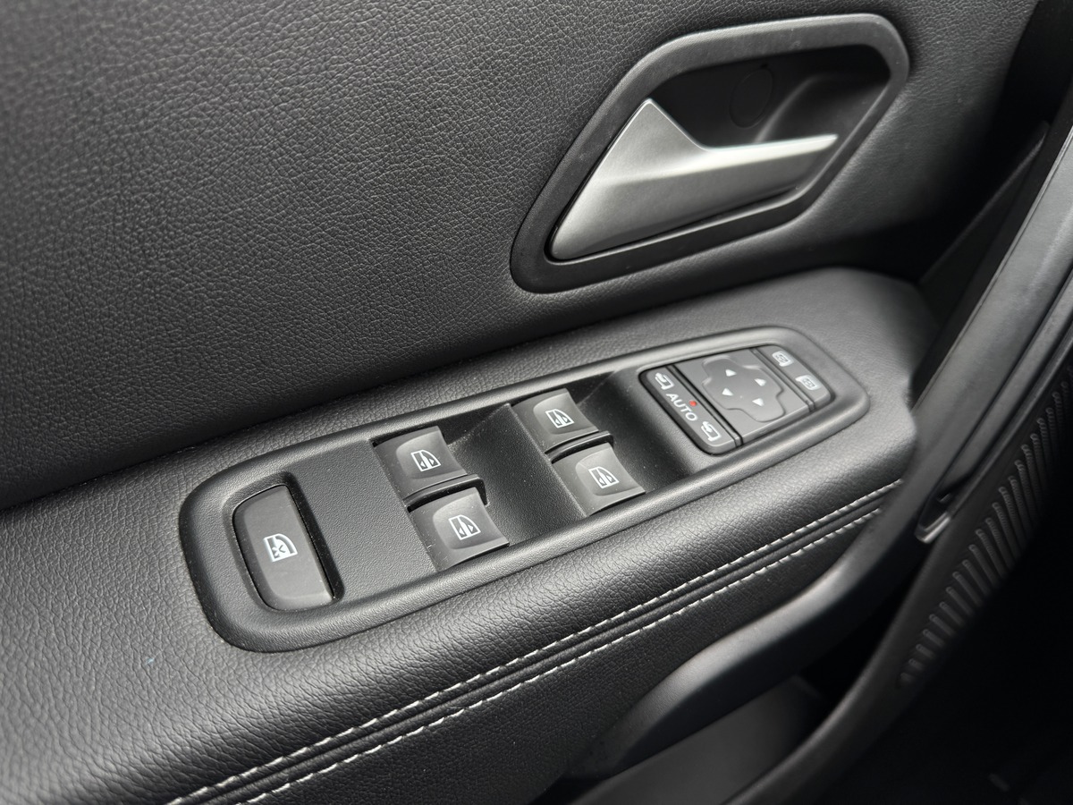Dacia Duster II JOURNEY + Phase 2 1.5 Blue dCi 4x2 115 cv - Caméra 360 - Apple Carplay