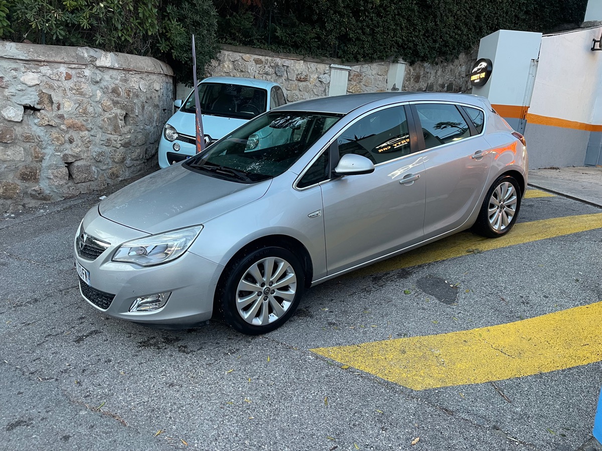 Opel Astra 1.4 T i 140 CV Turbo / Boîte Auto / Radar Arr/ Clim Auto / 5 Portes