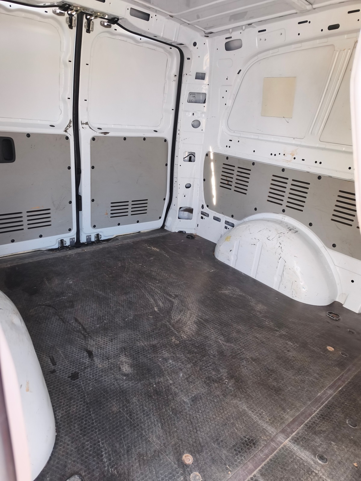 Mercedes-Benz Vito 113 CDI FG 2t8 LONG 1 ERE MAIN ENTRETENU EN GARAGE