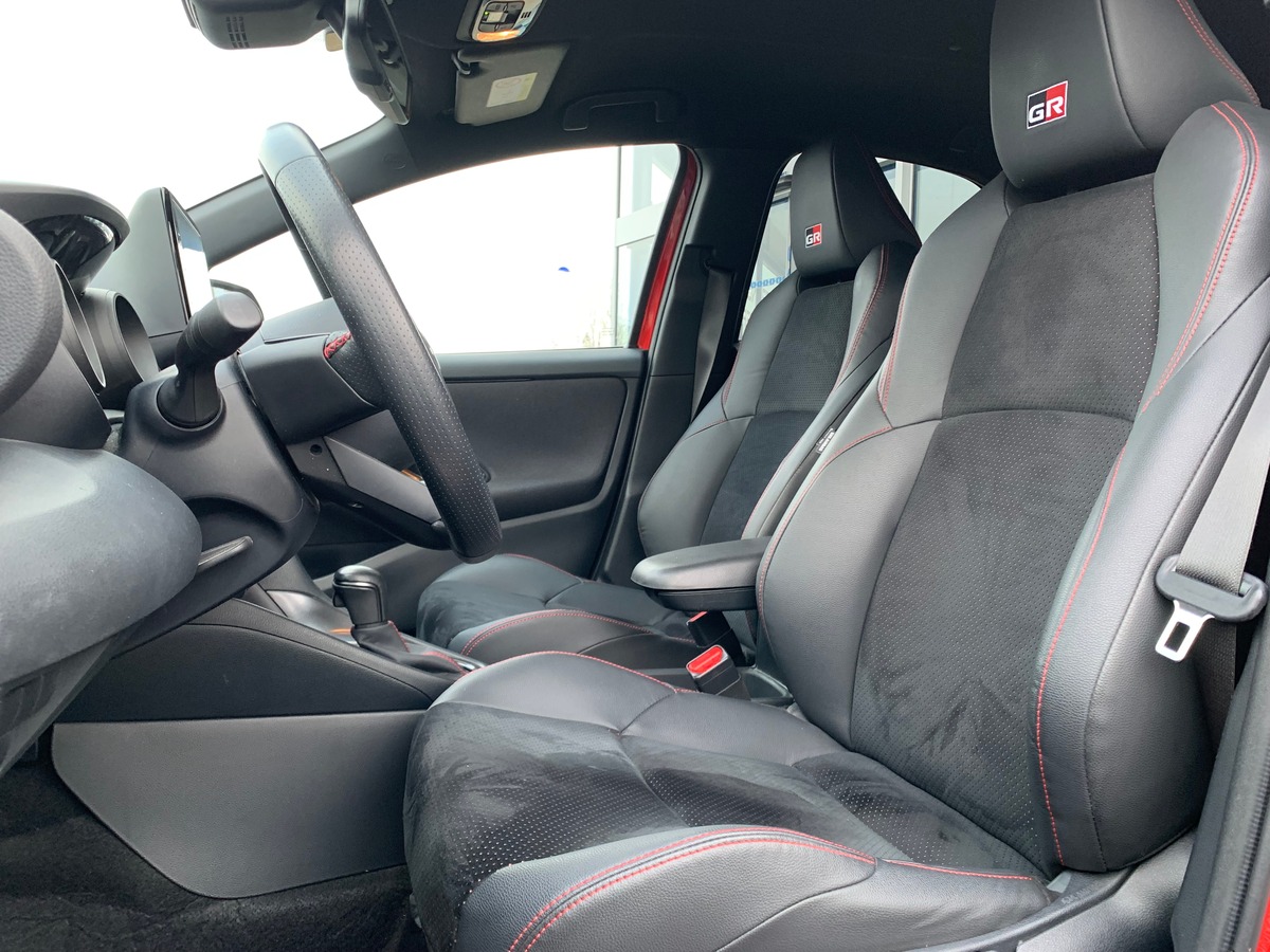 Toyota Yaris GR 116 ch | GR SPORT | Contrat Maintenance 4 ans ou 45000 kilométres en date du 22/07/2023