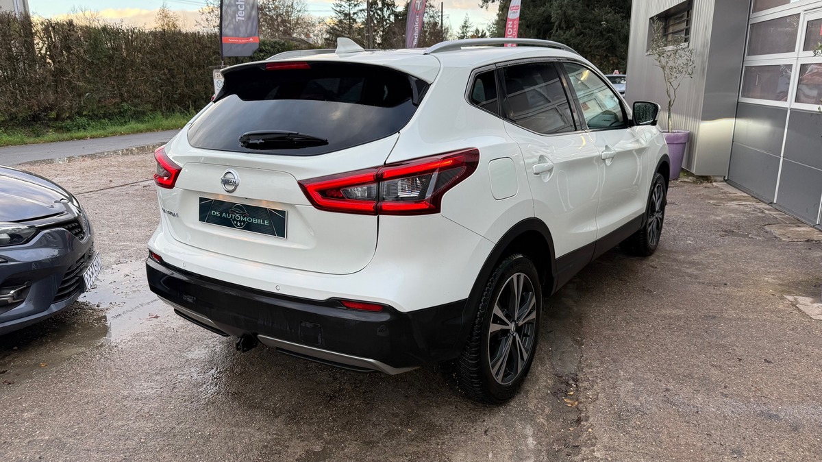 Nissan Qashqai II Phase 2 1.3 DIG-T 16V 2WD S&S 140 cv 96 400 kms 07/2019