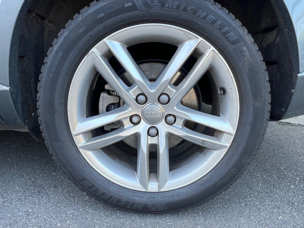 Audi Q3 S line 2.0 TFSI 180 S tronic Quattro